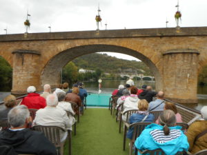 Croisière sur le lot entre le pont Valentré de Cahors et Parnac. 1