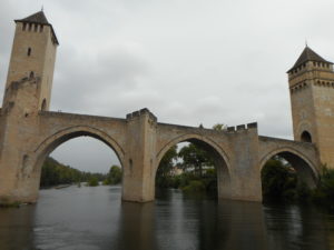 Croisière sur le lot entre le pont Valentré de Cahors et Parnac. 3