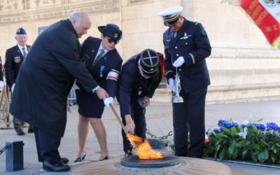 PRISE DE LA FLAMME SACRÉE SOUS L’ARC DE TRIOMPHE