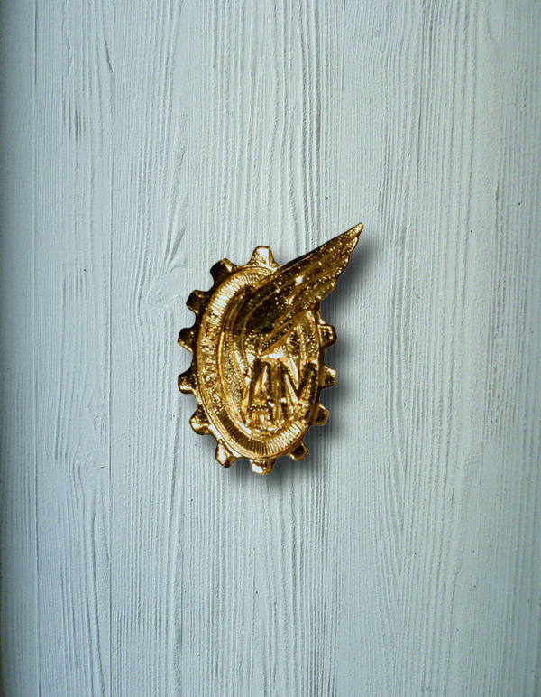 Insigne "A.M." doré (Épingle)