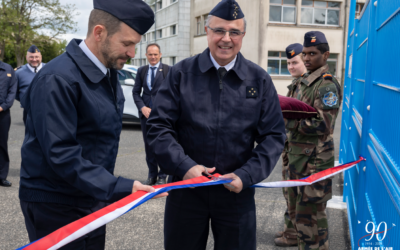 Le Général Alvarez (P95) inaugure le city stade de la BA 722