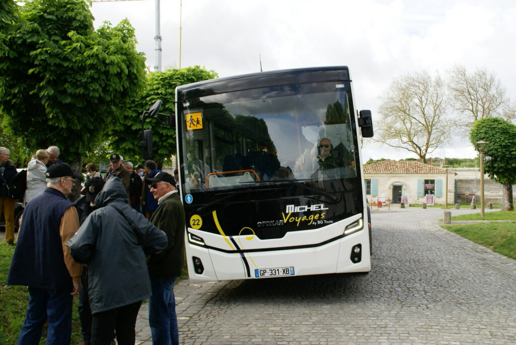 LES 60 ANS DES P46 en CHARENTE MARITIME puis à SAINTES sur la BA 722 32