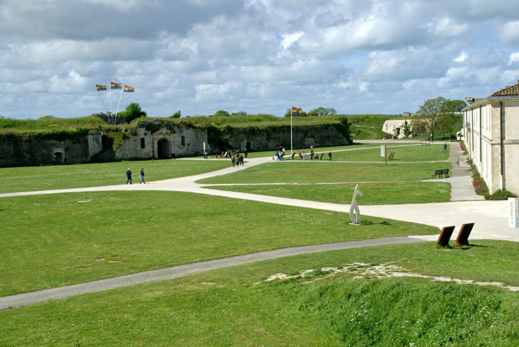 LES 60 ANS DES P46 en CHARENTE MARITIME puis à SAINTES sur la BA 722 72