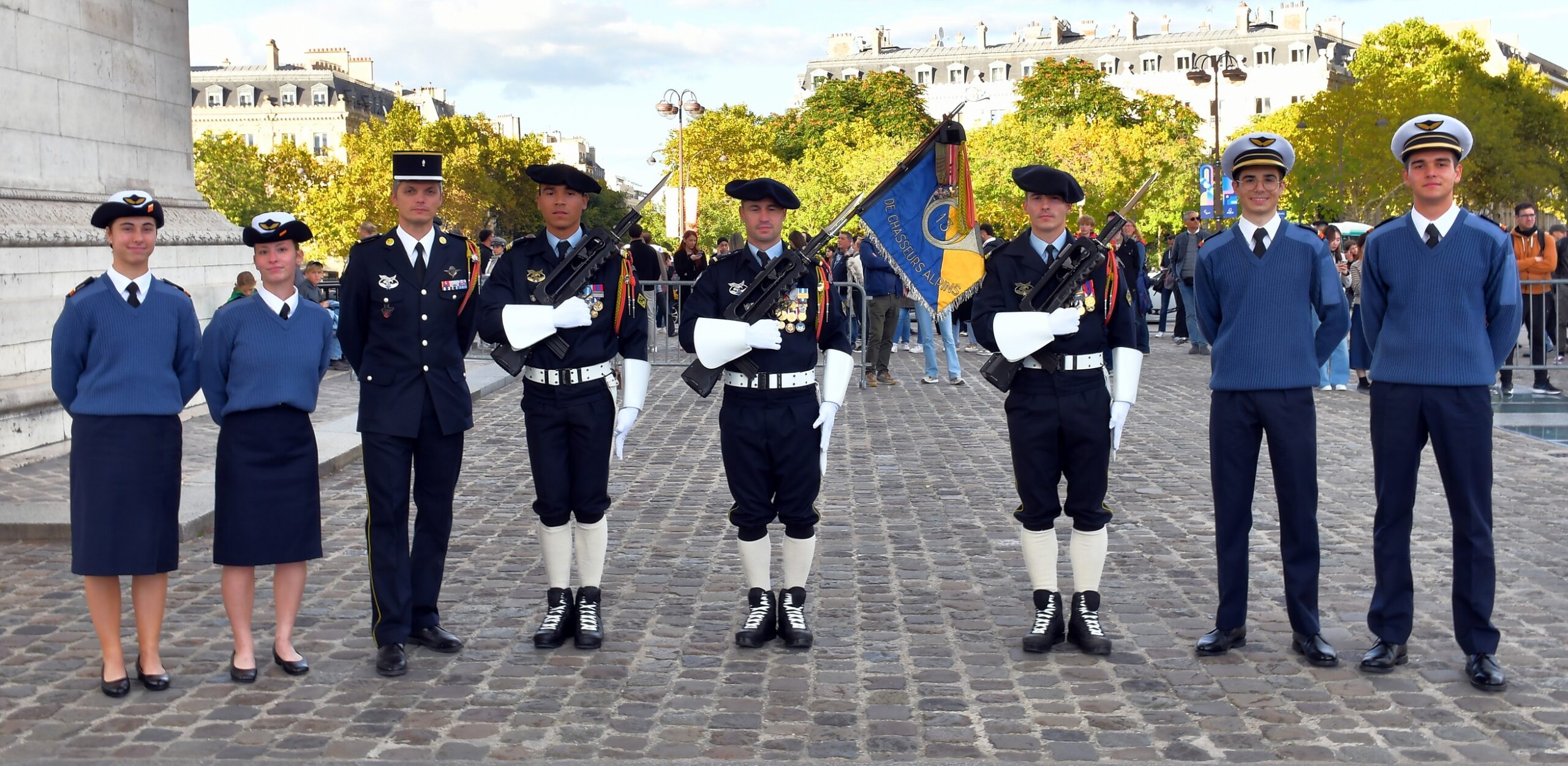 Ravivage de la Flamme de la Nation 2024 par l'AETA 2